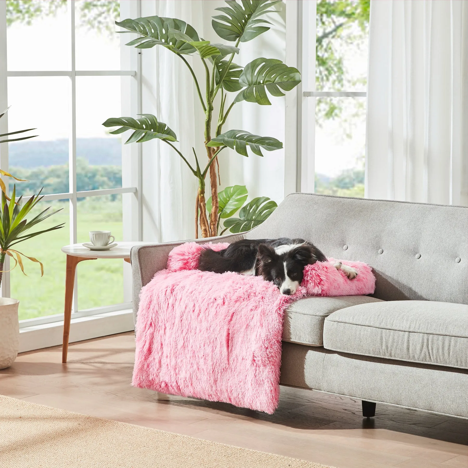 Charlie's Shaggy Faux Fur Bolster Sofa Protector Calming Dog Bed Ombre Pink Small