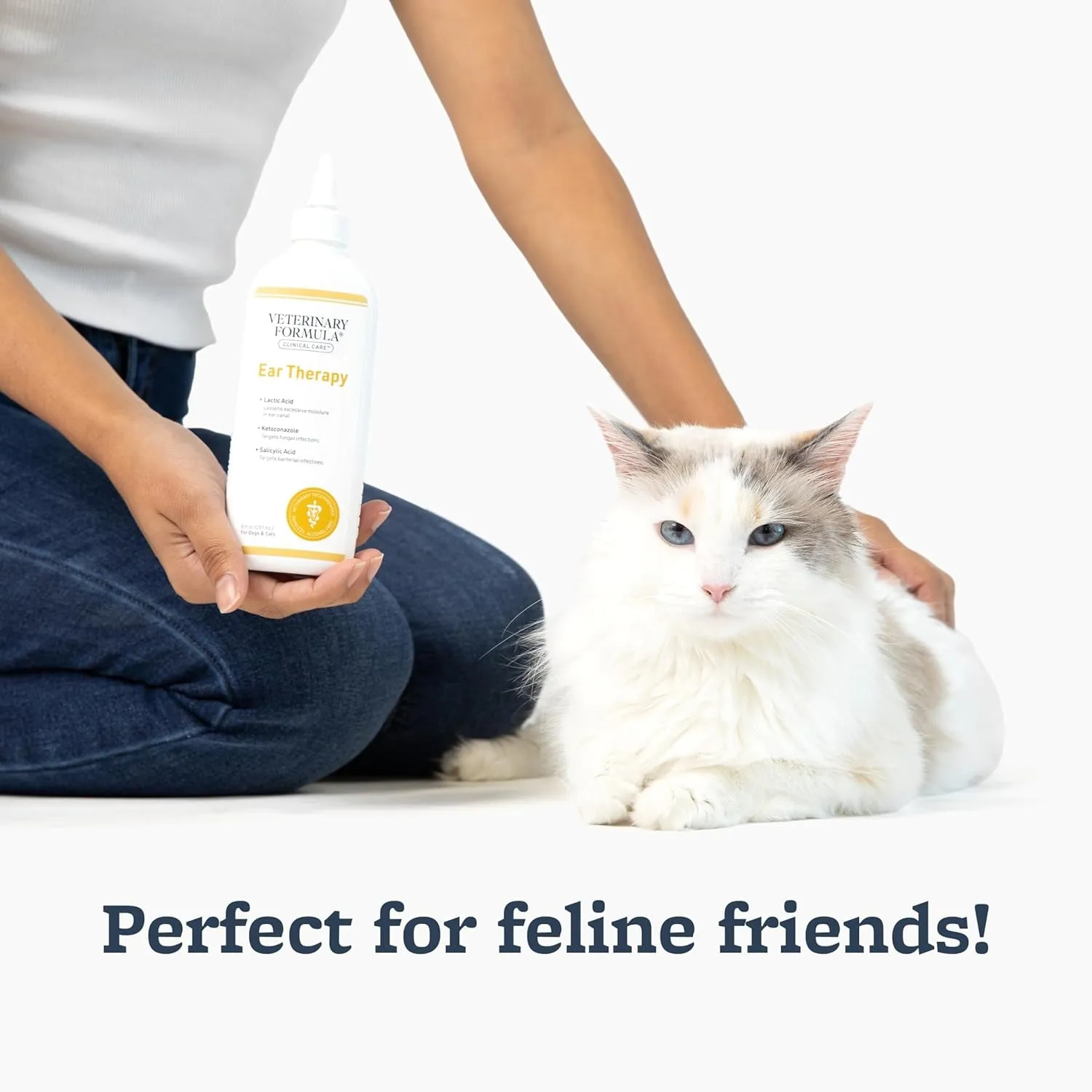 Veterinary Formula Clinical Care Ear Therapy, 8 Oz. – Cat and Dog Ear Cleaner – Helps Soothe Itchiness and Clean the Ear Canal of Debris and Buildup